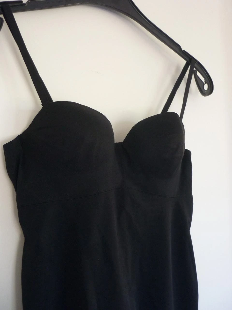 Vestido modelador preto corretivo da Hunkemöller Tamanho 80B – photo 4